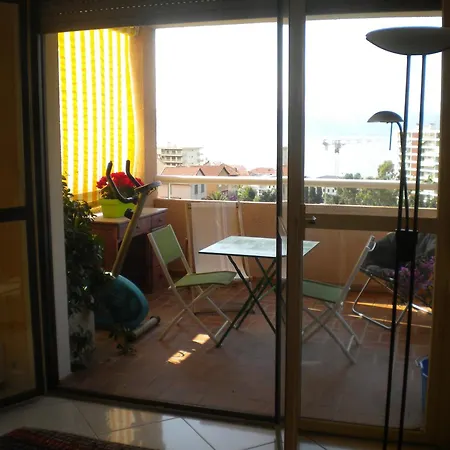 Bed and Breakfast Hotes Wagram 3*