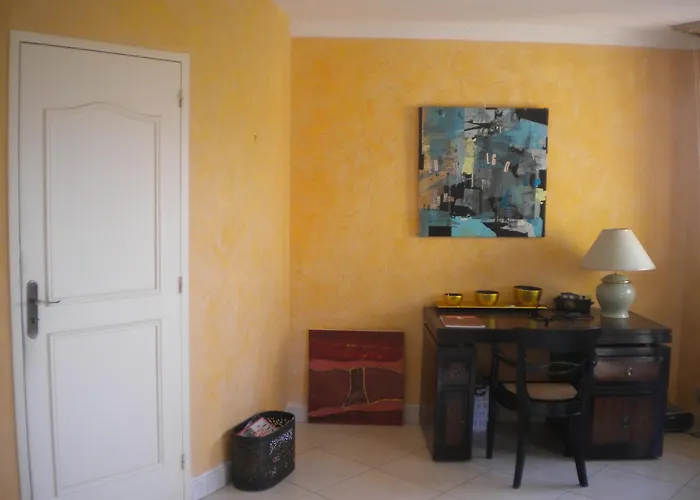 Frühstückspension Hotes Wagram 3*